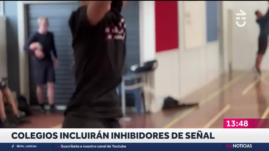 Lo Barnechea implementará inhibidores de señal de teléfonos en colegios